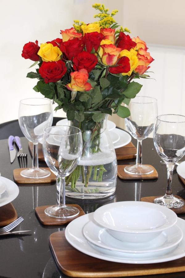 City Centre Town House With Riverside Views And Free Parking 1Bak York Dış mekan fotoğraf