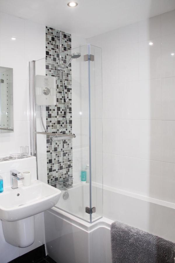 City Centre Town House With Riverside Views And Free Parking 1Bak York Dış mekan fotoğraf